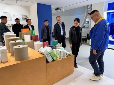 旌德縣招商團赴昆山平湖考察，助力化妝品批發(fā)產(chǎn)業(yè)升級